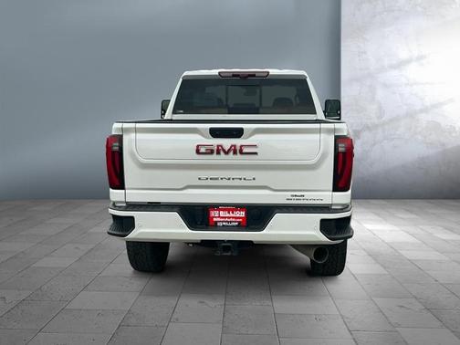 2025 GMC Sierra 2500 Denali