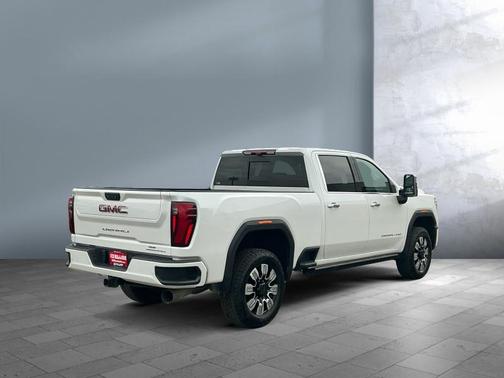 2025 GMC Sierra 2500 Denali