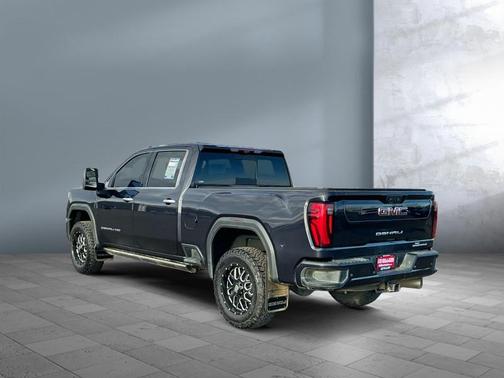2024 GMC Sierra 2500 Denali
