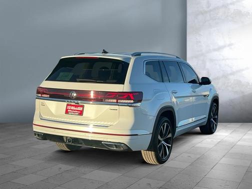 2024 Volkswagen Atlas 2.0T SEL Premium R-Line 4MOTION