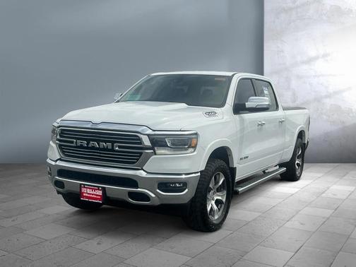 Bright White Clearcoat 2020 RAM 1500 Laramie