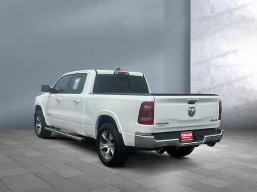 Bright White Clearcoat 2020 RAM 1500 Laramie