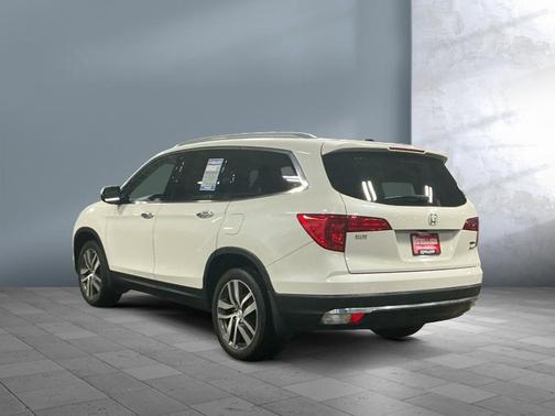 2018 Honda Pilot Touring
