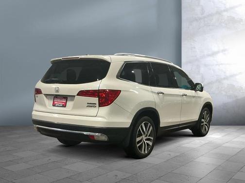 2018 Honda Pilot Touring
