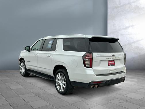 2023 Chevrolet Suburban 4WD High Country