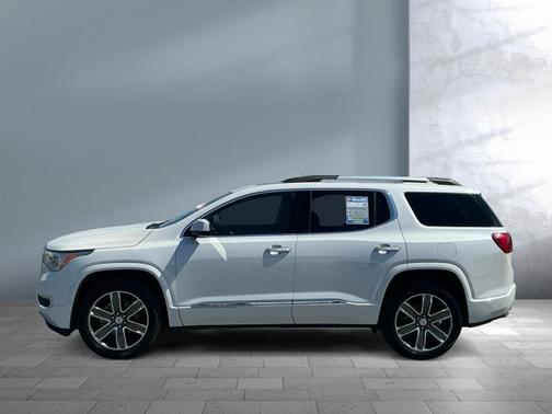 White Frost Tricoat 2017 GMC Acadia Denali