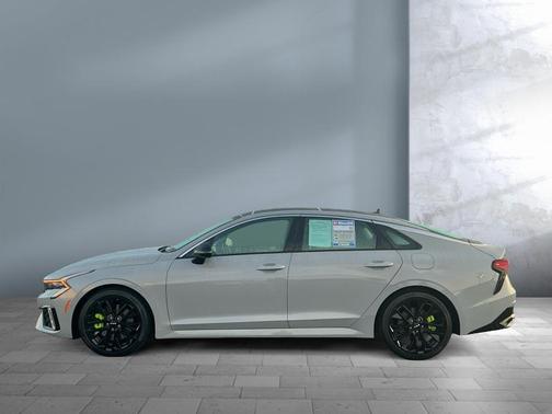 2025 Kia K5 GT