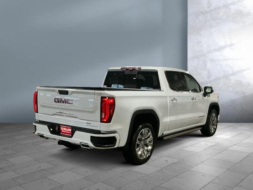 Glacier White Tricoat 2026 GMC Sierra 1500 Denali