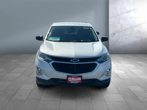 Silver Ice Metallic 2018 Chevrolet Equinox LT