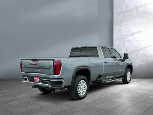 Sterling Metallic 2024 GMC Sierra 3500 SLT