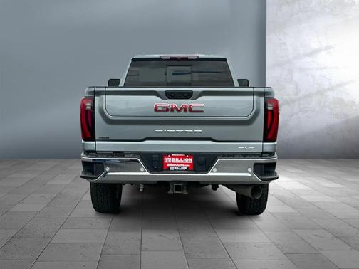 Sterling Metallic 2024 GMC Sierra 3500 SLT