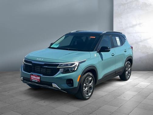 Pluton Blue/Black Roof 2024 Kia Seltos S