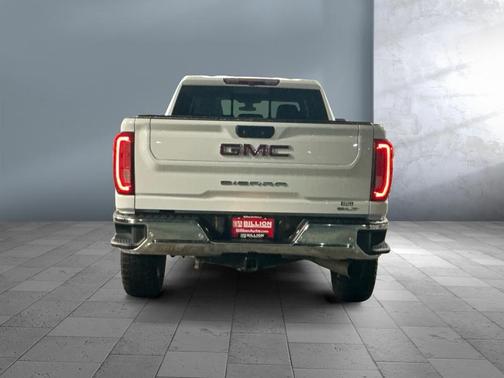 2022 GMC Sierra 2500 SLT