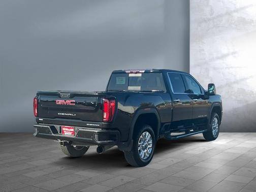 2023 GMC Sierra 2500 Denali