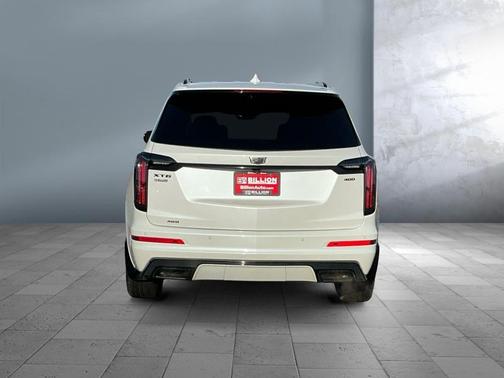 2023 Cadillac XT6 Sport AWD