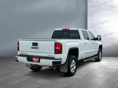 Summit White 2019 GMC Sierra 3500 Denali