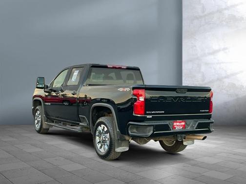 2024 Chevrolet Silverado 2500 Custom