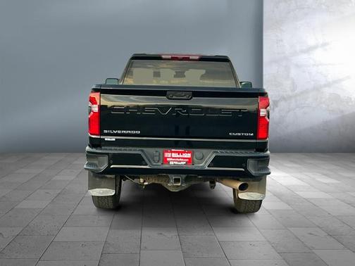 2024 Chevrolet Silverado 2500 Custom