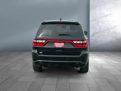DB Black Crystal Clearcoat 2017 Dodge Durango GT