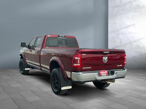 2020 RAM 3500 Laramie Crew Cab 4x4 8' Box