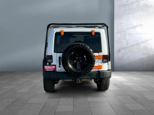 Bright White Clearcoat 2015 Jeep Wrangler X