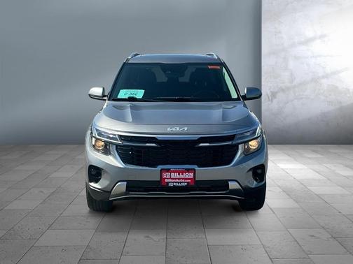 Steel Gray 2024 Kia Seltos EX