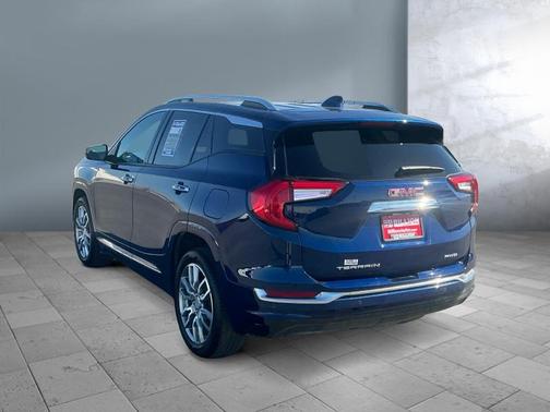 Marine Metallic 2023 GMC Terrain Denali