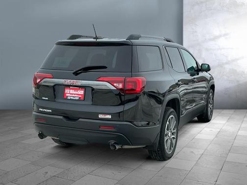 2017 GMC Acadia SLT-1