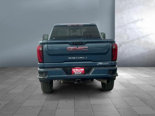 2025 GMC Sierra 3500 Denali