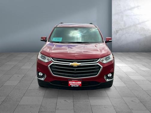 Cajun Red Tintcoat 2019 Chevrolet Traverse LT Cloth