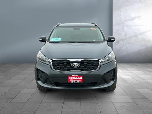 2019 Kia Sorento S