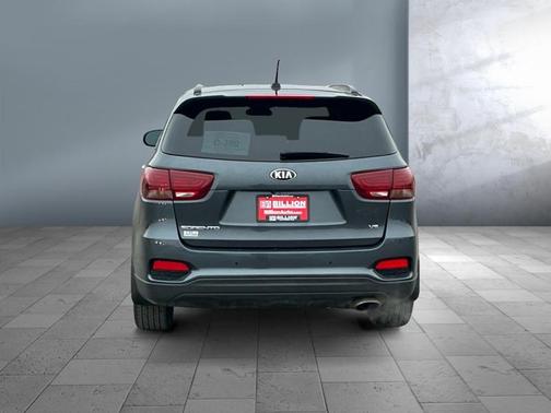 2019 Kia Sorento S