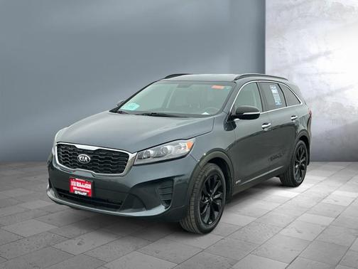 2019 Kia Sorento S