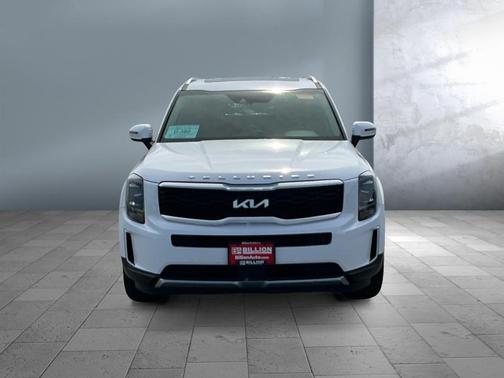 Glacial White Pearl 2022 Kia Telluride S