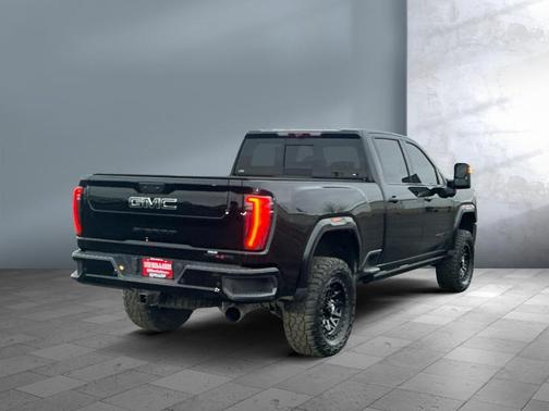 2024 GMC Sierra 2500 AT4X