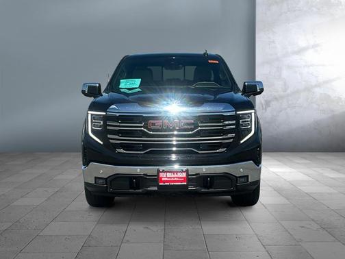 Onyx Black 2025 GMC Sierra 1500 SLT