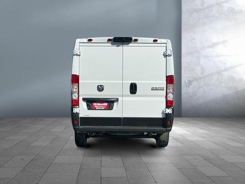 Bright White Clearcoat 2025 RAM ProMaster 2500 Tradesman