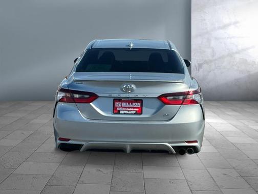 Celestial Silver Metallic 2023 Toyota Camry SE