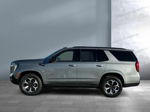 2026 GMC Yukon 4WD AT4