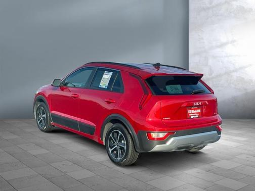 2023 Kia Niro EX