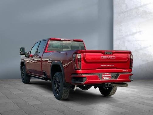 2025 GMC Sierra 3500 AT4