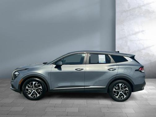 Everlasting Silver 2023 Kia Sportage EX