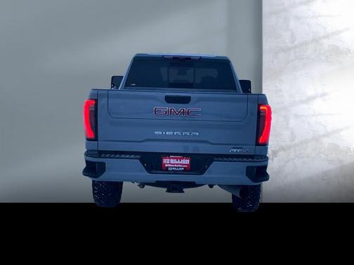2024 GMC Sierra 2500 AT4