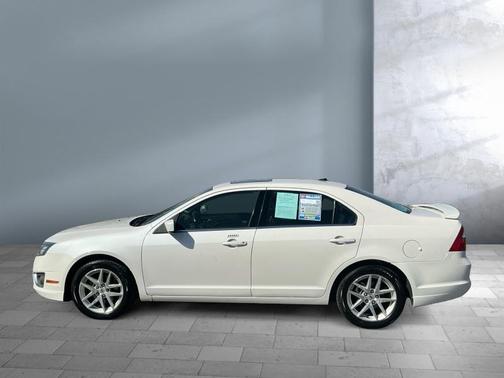 White 2011 Ford Fusion SEL