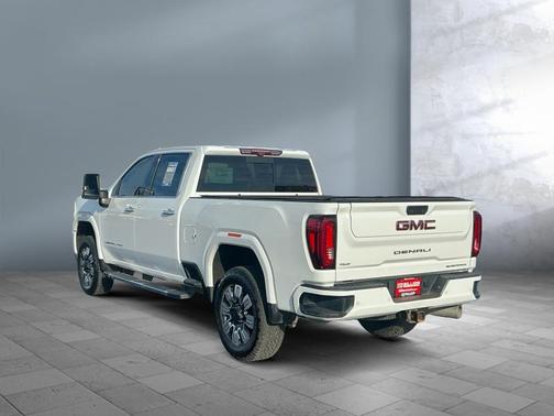 2021 GMC Sierra 2500 Denali