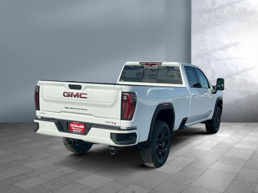 2026 GMC Sierra 2500 AT4
