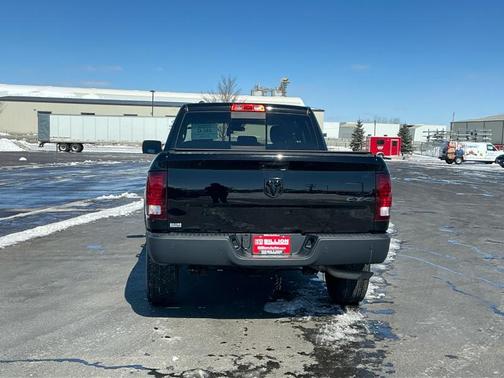 2020 RAM 1500 Classic Warlock Quad Cab 4x4 6'4' Box