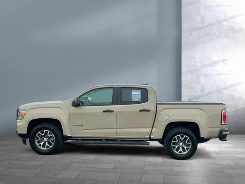 2022 GMC Canyon AT4