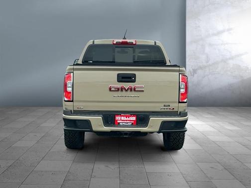 2022 GMC Canyon AT4