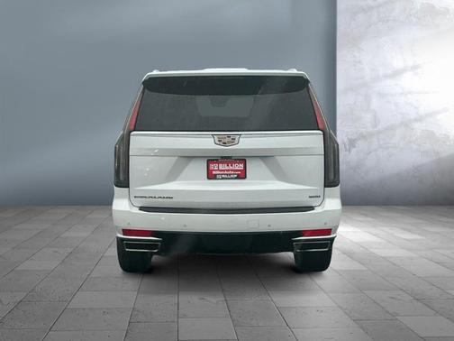 Crystal White Tricoat 2022 Cadillac Escalade ESV Premium Luxury